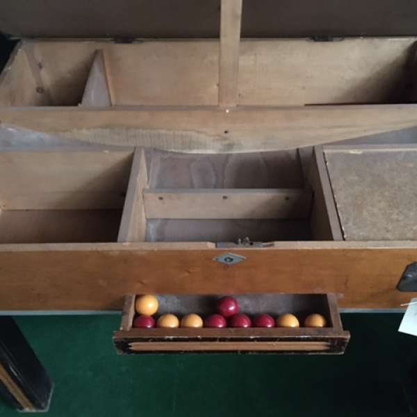 BILLARD A BOUCHON - BILLARD GOLF